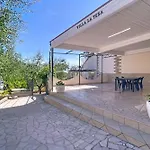 La Tesa Villa Monte SantʼAngelo