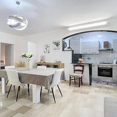 Villa La Tesa Monte SantʼAngelo